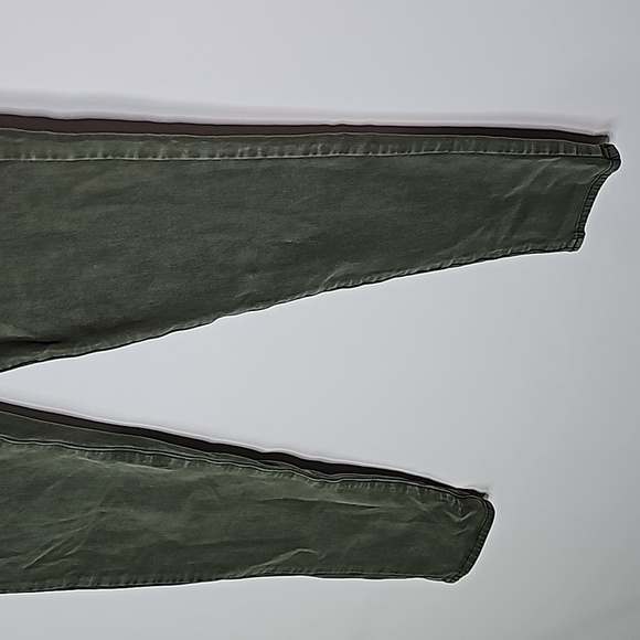 American Eagle Green size 8 360 super stretch jeggings - Picture 3 of 8